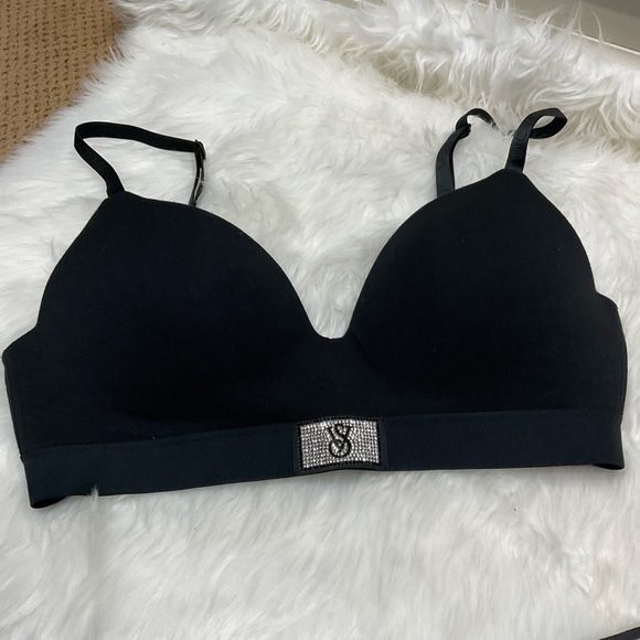 Victoria's Secret Black Bra and White Panty Set - Picture 2 of 11